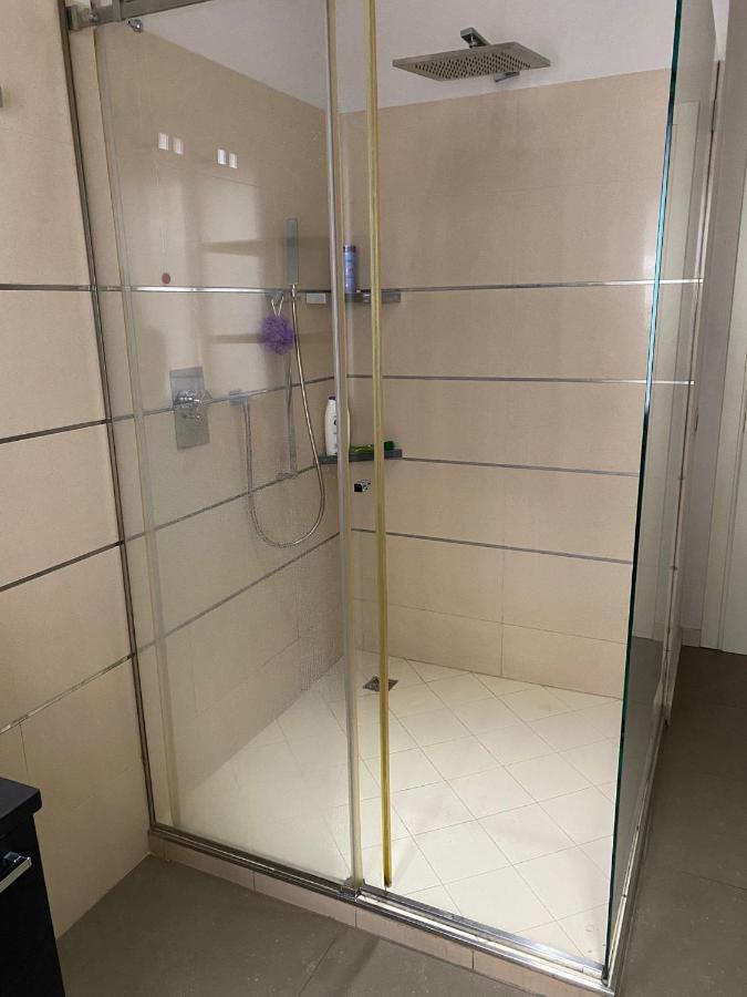 Lovely Apartment In The New Porta Nuova Area Милано Екстериор снимка