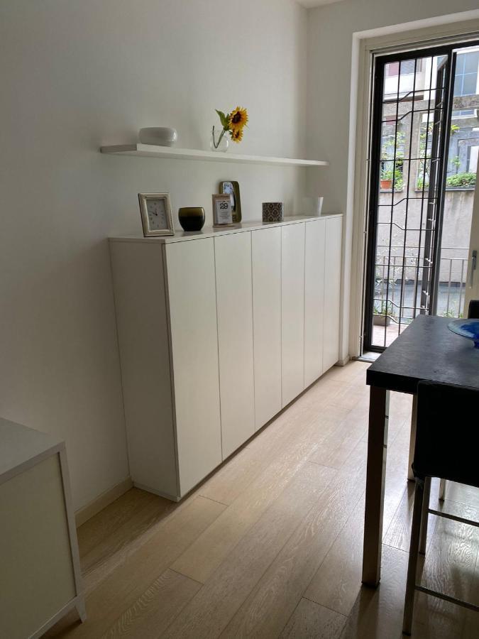 Lovely Apartment In The New Porta Nuova Area Милано Екстериор снимка