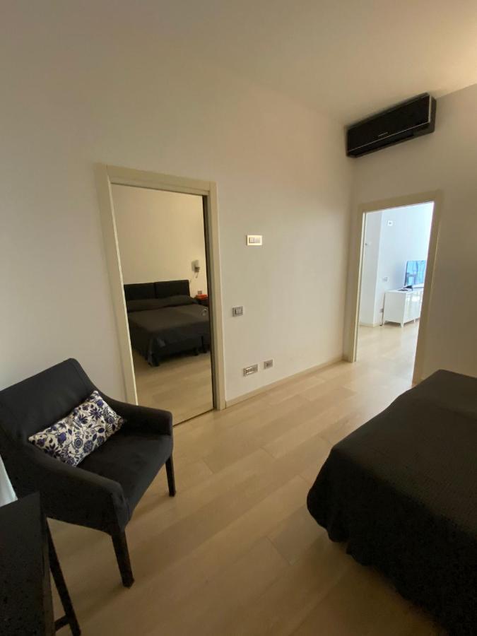 Lovely Apartment In The New Porta Nuova Area Милано Екстериор снимка