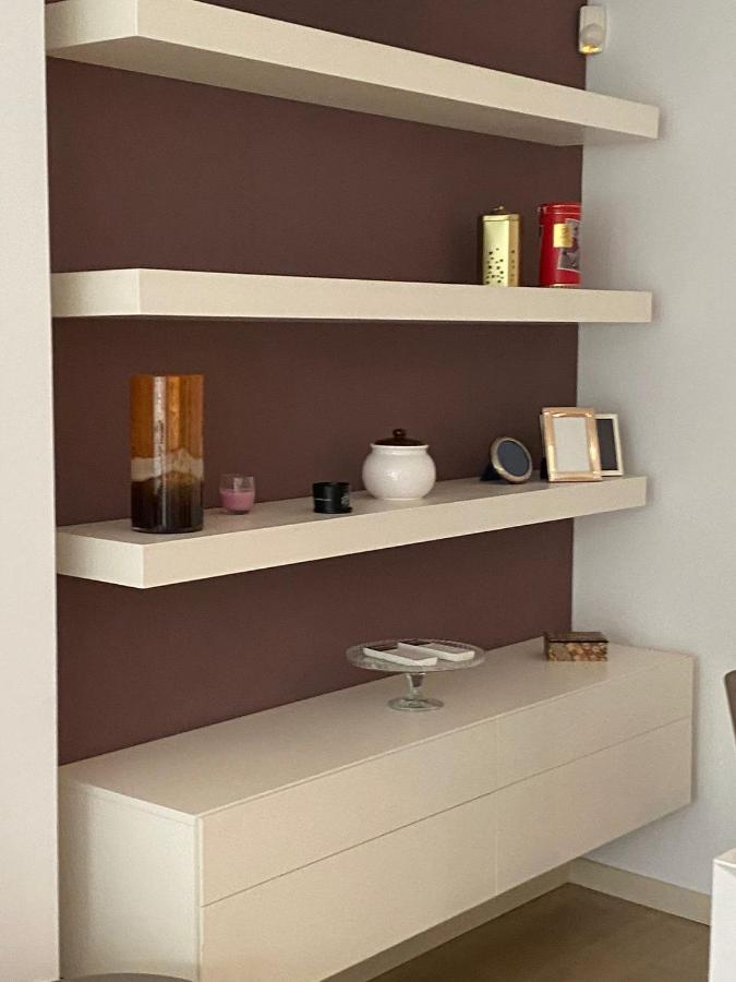 Lovely Apartment In The New Porta Nuova Area Милано Екстериор снимка