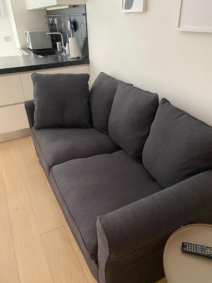 Lovely Apartment In The New Porta Nuova Area Милано Екстериор снимка